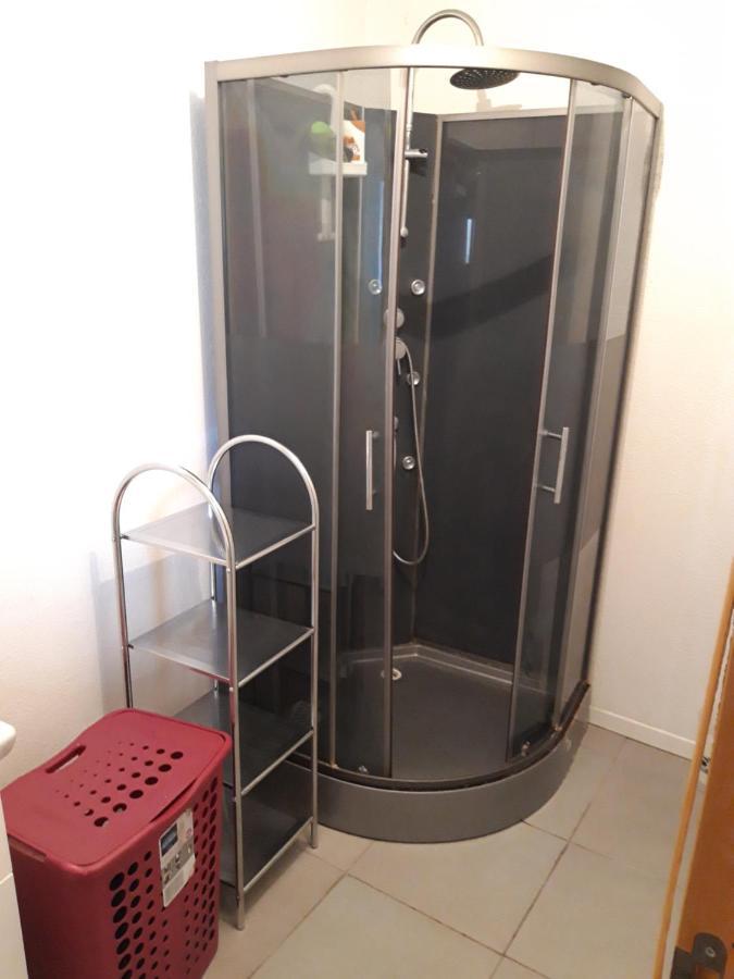 Appartement F1 Meuble 3 Personnes Aubenas Buitenkant foto