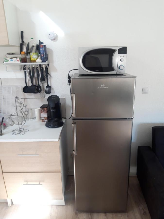 Appartement F1 Meuble 3 Personnes Aubenas Buitenkant foto